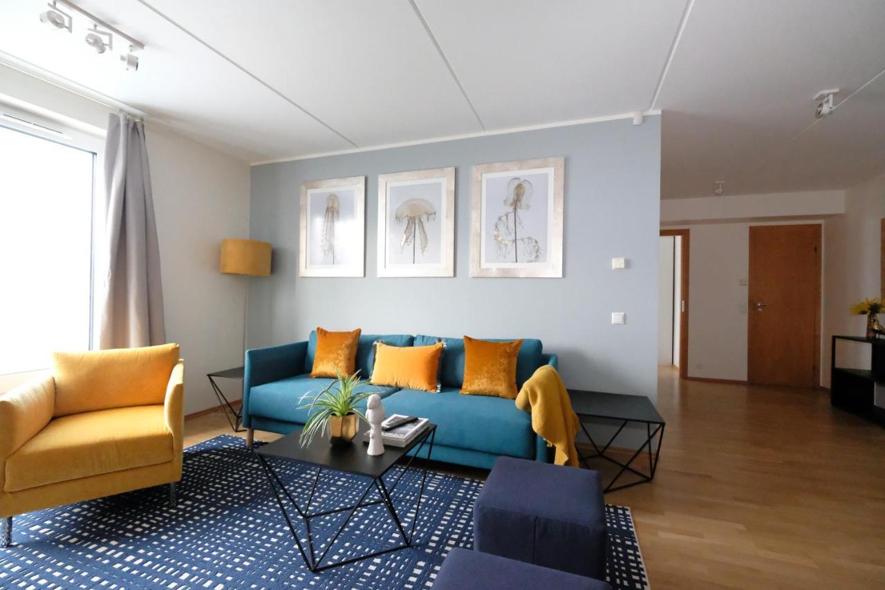 Tallinn City Apartments Roosikrantsi Exteriör bild