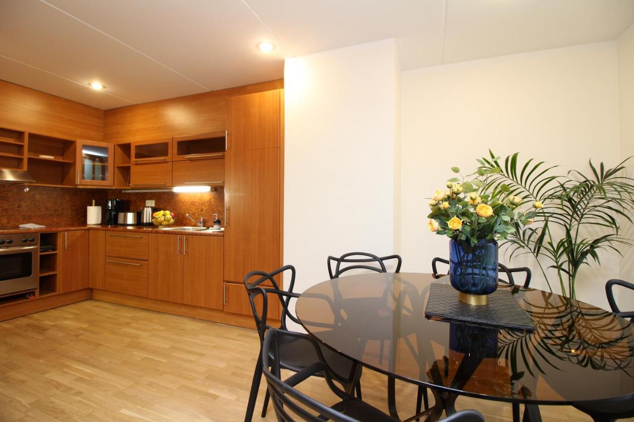 Tallinn City Apartments Roosikrantsi Exteriör bild
